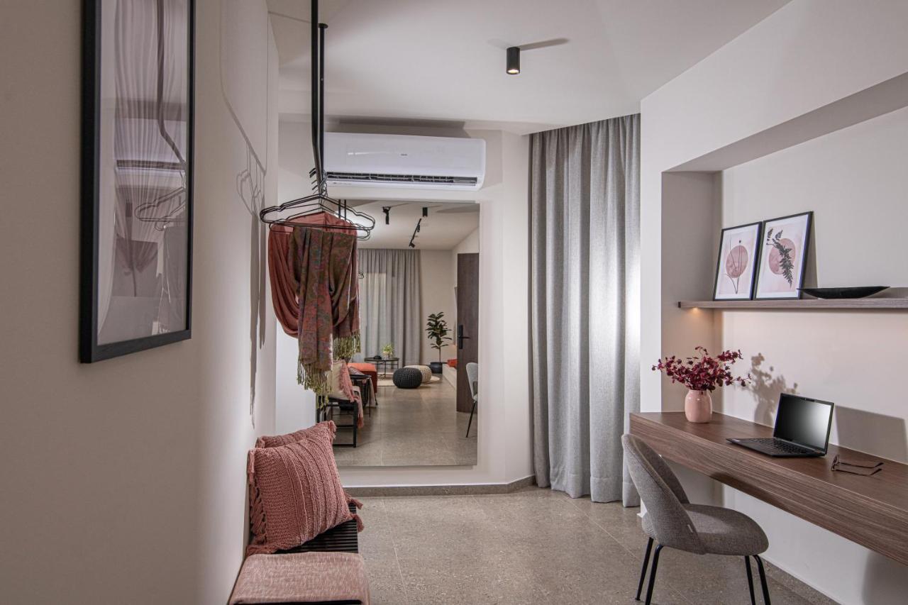 The Pink Penthouse Apartment Heraklion  ภายนอก รูปภาพ
