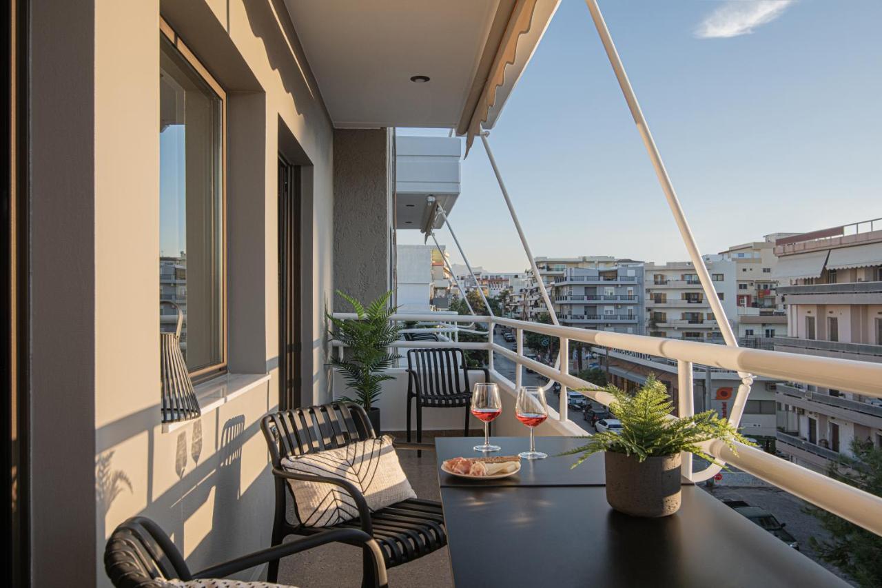 The Pink Penthouse Apartment Heraklion  ภายนอก รูปภาพ